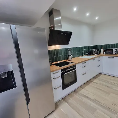 بيت للعطل Bkate *