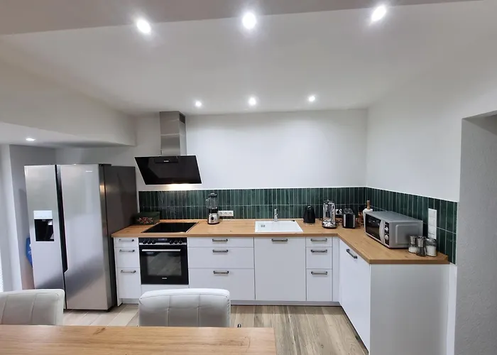 بيت للعطل Bkate Strubbel